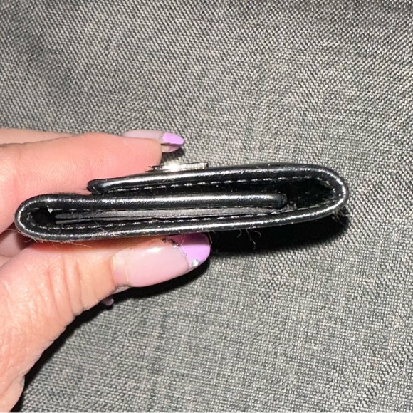 Gucci Key 🔑 Holder, with Box. Full inclusion - Picture 5 of 10